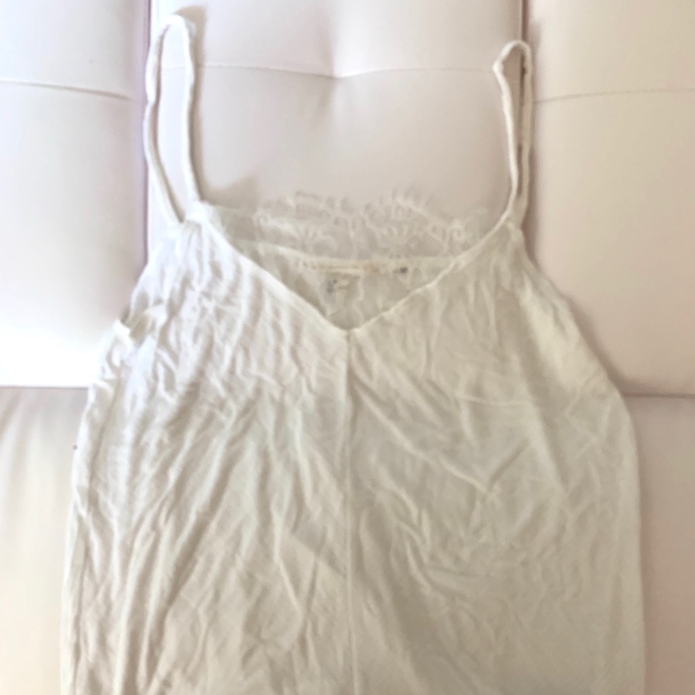 white lace tank